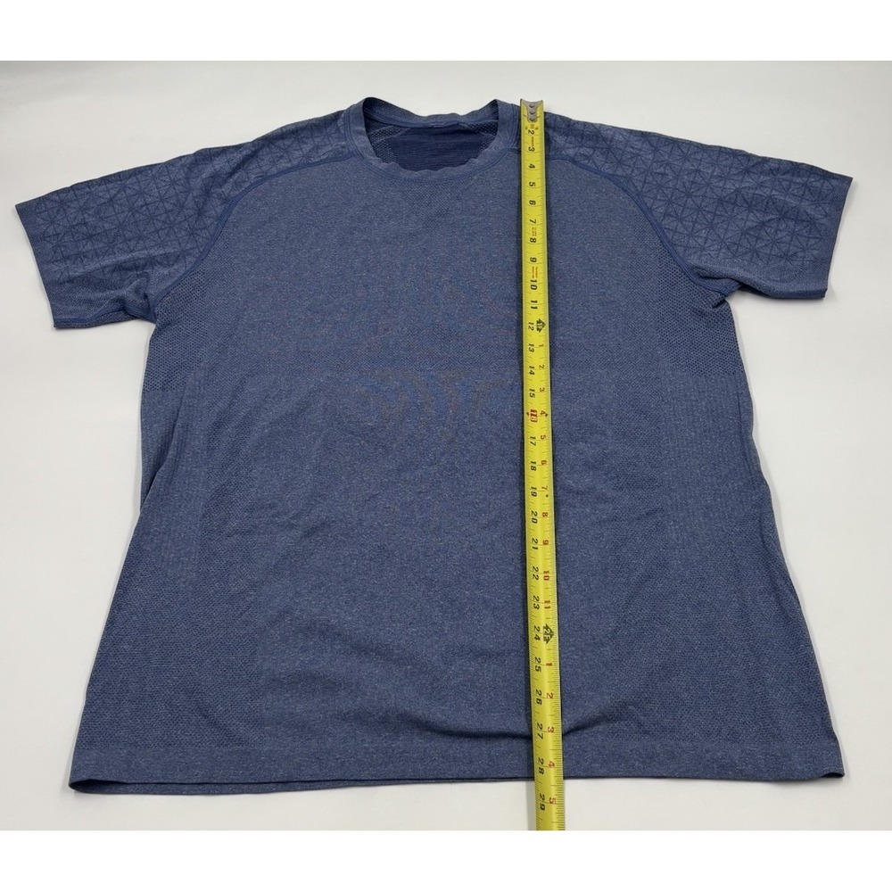 Lululemon‎ Men's XL Blue Short Sleeve Athletic Shirt - Picture 3 of 5